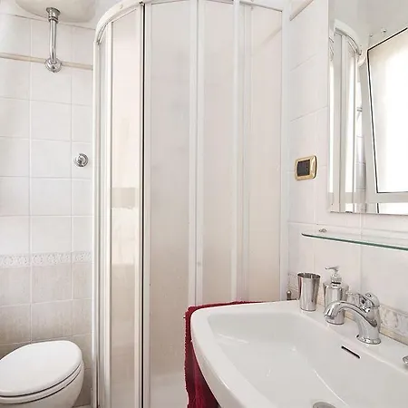 Bed and breakfast Romacentrarte